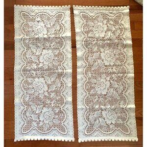 Lace Doily Table Runner Set of 2 Floral Pattern Cream 15”x35” Elegant Decor Vtg